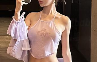 微密圈 – 谁能拒绝？黎允熙baby的作品，福利满满的姐姐